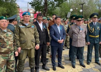 В Уральске открыли памятник погибшим героям на таджикско-афганской границе