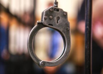 Гражданин Казахстана приговорен к 13 годам лишения свободы за поджог военкомата в Омске