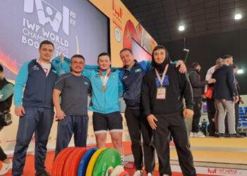 Нургиса Адилетулы завоевал титул чемпиона Азии по тяжелой атлетике