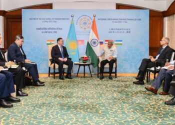 Мурат Нуртлеу встретился с главой МИД Индии и Генсеком ШОС