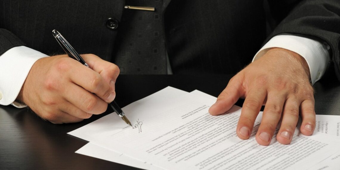 Сингапур и Казахстан подписали 12 соглашений