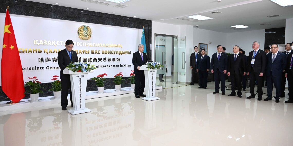 Президент Казахстана открыл генконсульство РК в Сиане