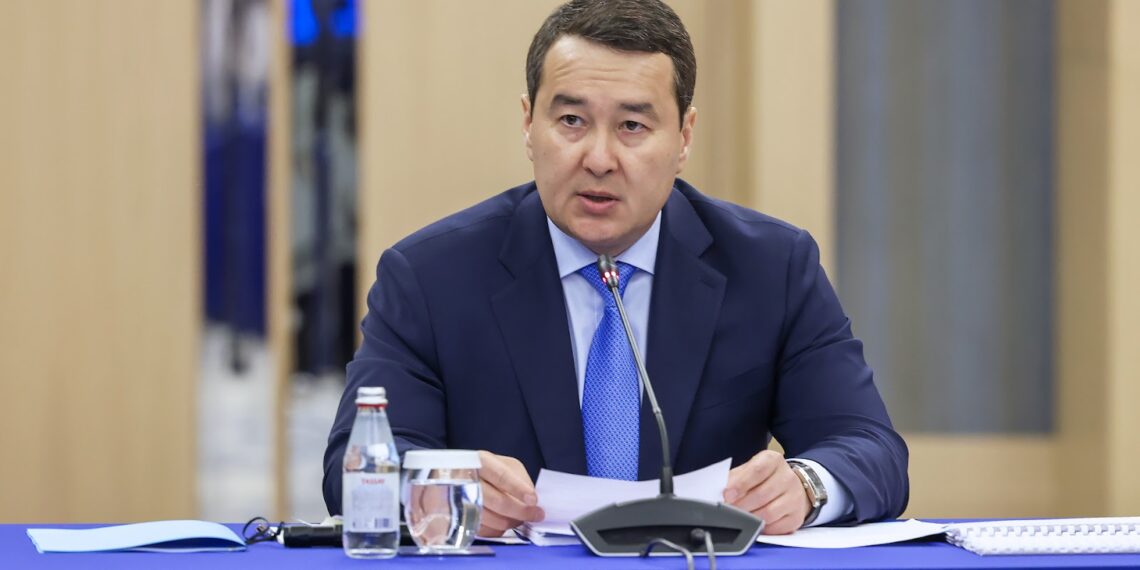 Алихан Смаилов: Достижение углеродной нейтральности Казахстана является стратегической задачей