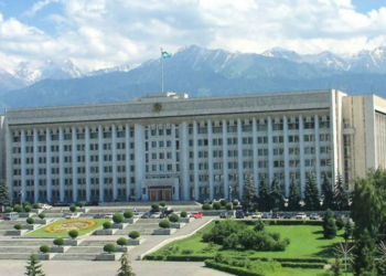 Аким Алматы проинспектировал убежища города