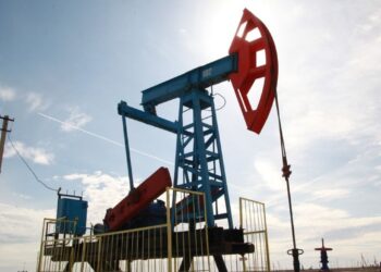 Общий объем транспортируемой нефти из Казахстана в Баку увеличился на 75%