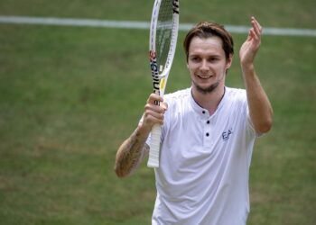 Александр Бублик вышел в финал турнира ATP 500 в Германии