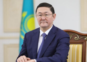 Токаев принял Генерального прокурора Берика Асылова