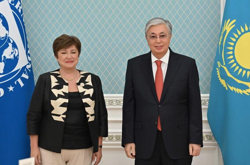 Токаев провел встречу с директором-распорядителем МВФ
