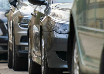 Легализация иностранных автомобилей в Казахстане: причины и возможные варианты решения