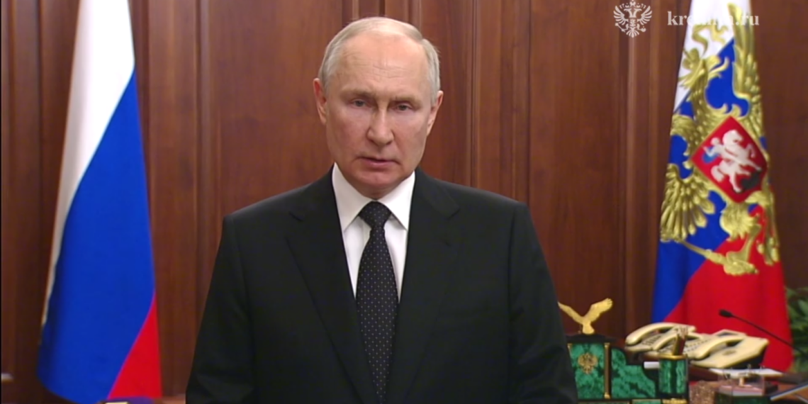 Путин заявил, что сделает все, чтобы отстоять страну