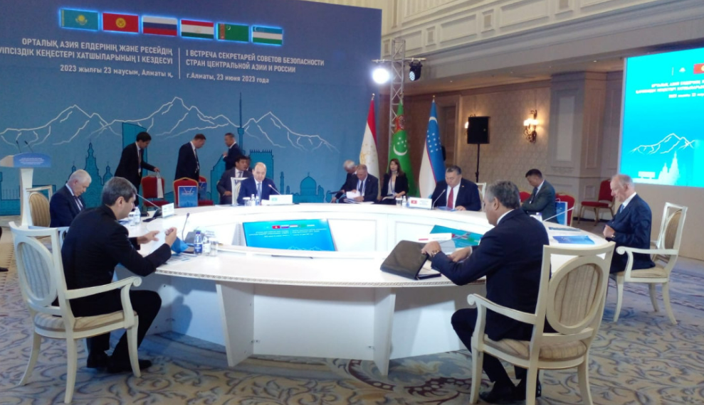 Встреча секретарей совбезов России и Центральной Азии началась в Алматы