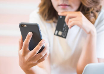 Полицейские Казахстана заблокировали 15 миллионов звонков от мошенников