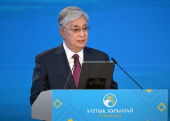 Токаев выступил на заседании второго Национального курултая