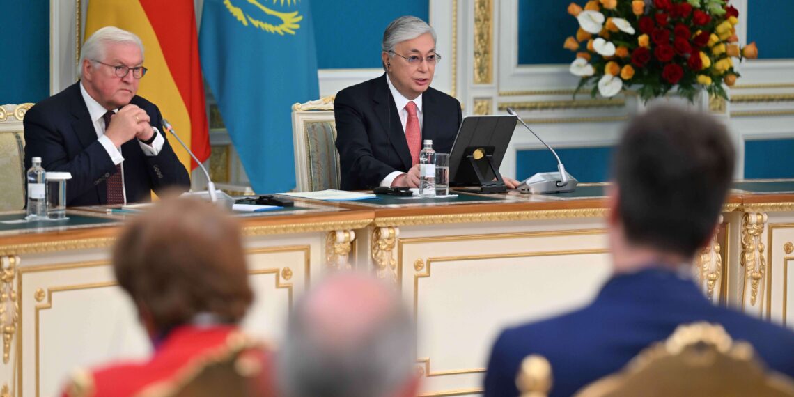 Токаев обозначил позицию в отношениях с Россией