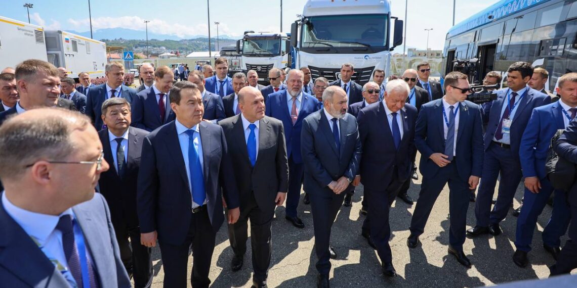 Россия готова обсуждать с коллегами по ЕАЭС строительство АЭС