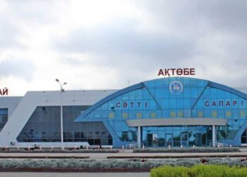 В аэропорту Актобе совершил вынужденную посадку самолет египетской авиакомпании