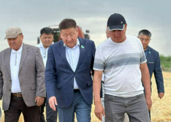 Населенные пункты Жамбылской области посетил Сенатор Бекболат Орынбеков