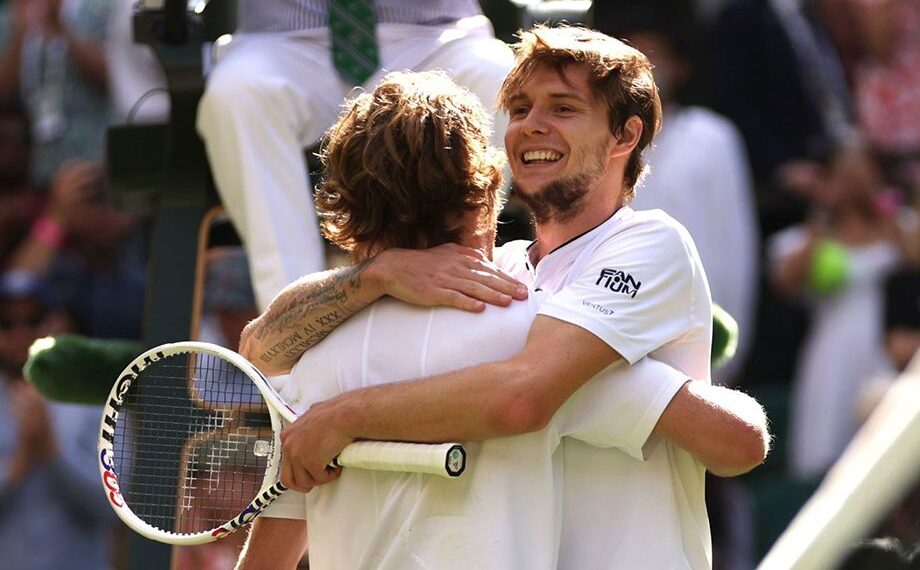 Казахстанский теннисист Александр Бублик остановился на 1/8 Уимблдона