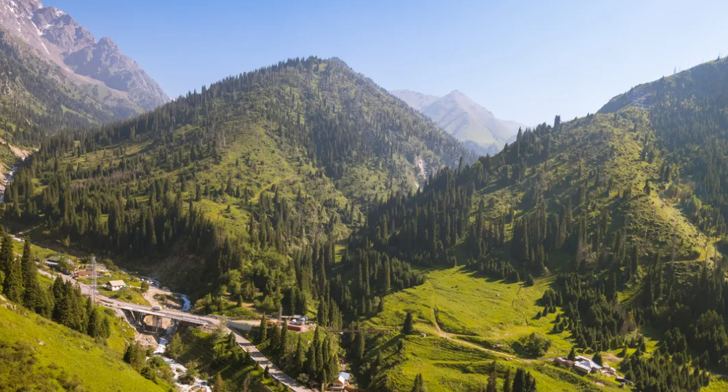 В горах Алматы усилены меры пожарной безопасности