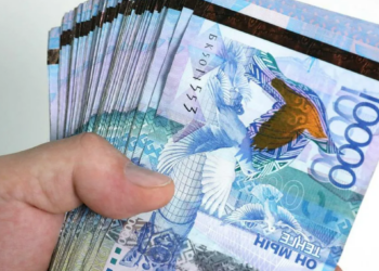 Сотрудникам природоохранных служб установлена надбавка к окладу в размере 100%