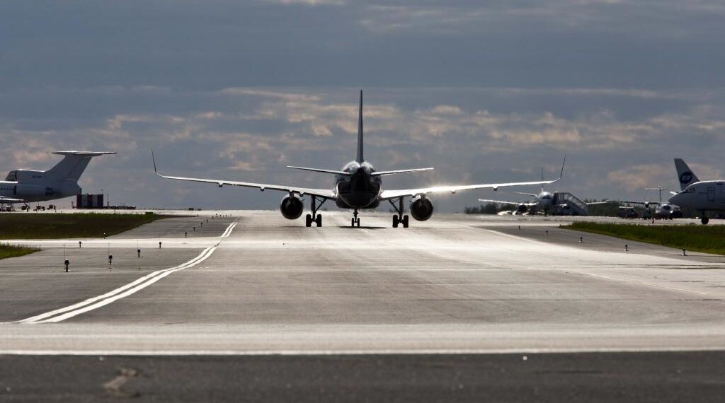 В Международном аэропорту Астаны пройдет плановый ремонт взлетно-посадочной полосы