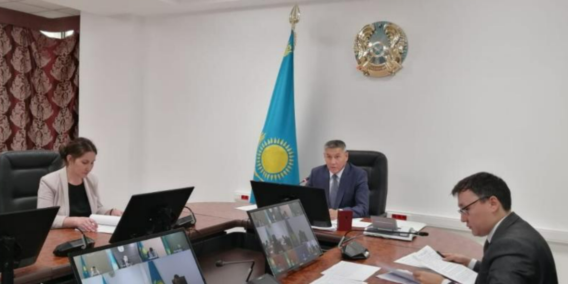 Фермеры Казахстана заготовили уже треть от запланированного объема сена