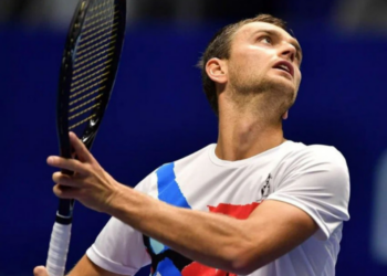 Александр Недовесов прошел в финал очередного теннисного турнира ATP-250