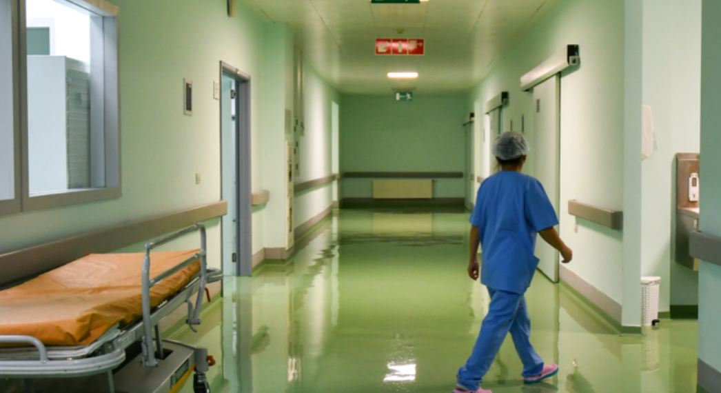 В Казахстане проверят государственные медучреждения после заражения ВИЧ в Алматы