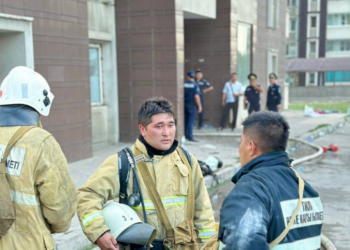 Аким Алматы выразил соболезнования родителям женщины, погибшей после пожара