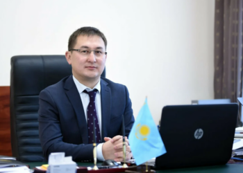 Экс-акима Кентау приговорили к 10 годам заключения