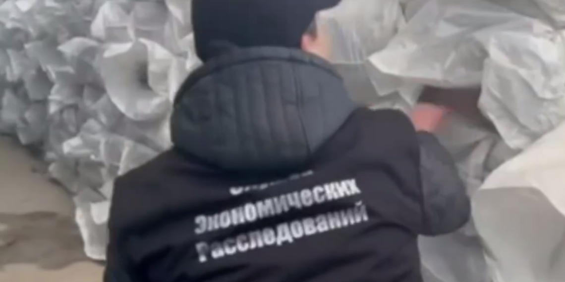 В Алматинской области обнаружен склад с подпольной табачной продукцией
