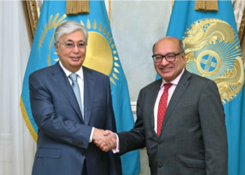 Токаев принял внештатного советника по вопросам экономического развития