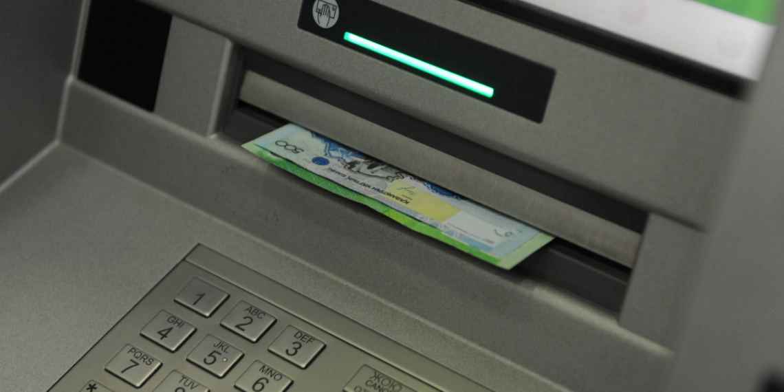 Киберполиция разоблачила мошенника, который украл свыше 12 миллионов тенге