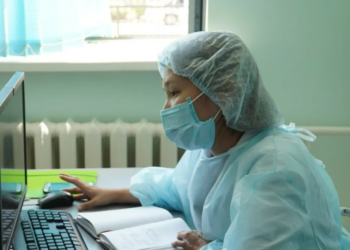 В Казахстане стартовала кампания по прикреплению к поликлиникам