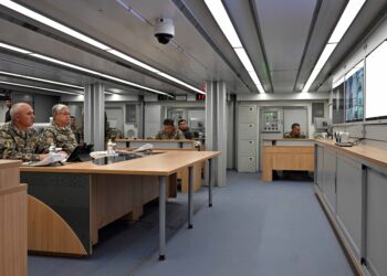 Глава государства провел оперативное совещание Генштаба ВС Казахстана