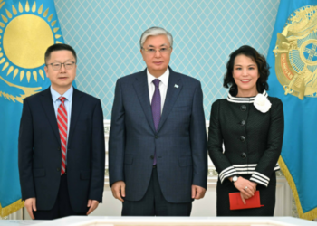 Токаев принял руководителей китайских компаний LY iTECH и HGTECH Co. Ltd