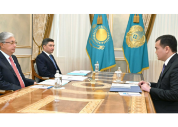 Касым-Жомарт Токаев принял акима Астаны