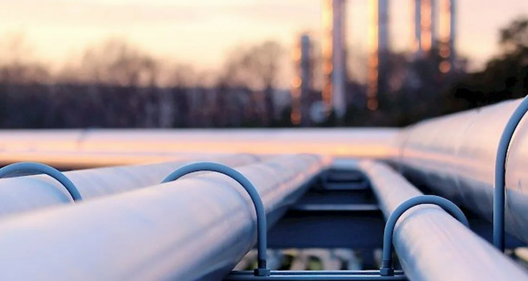 Компания, осуществляющая транспортировку нефти, в 30 раз завысившая тариф