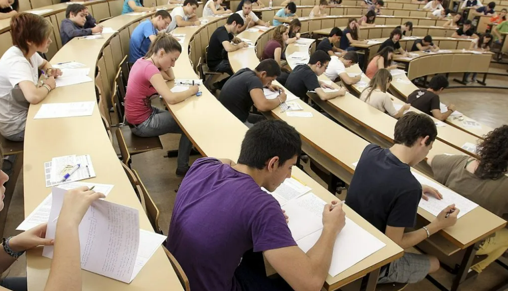 Для 85% студентов колледжей в Казахстане доступны места в общежитиях