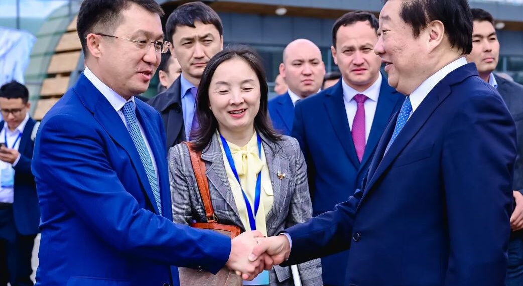 КНР и РК обсудили вопросы энергетического сотрудничества