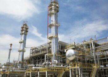 Руководство Павлодарского нефтехимзавода увеличит объемы производства на 15%