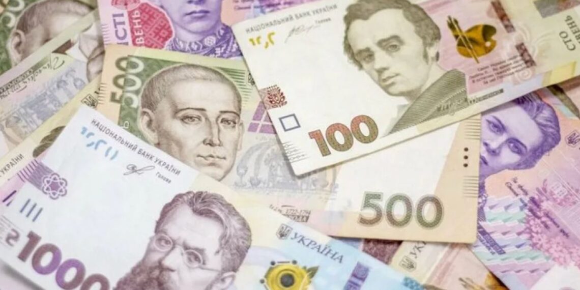 Связанные с экс-президентом Украины Порошенко банкиры лишились должностей из-за коррупции