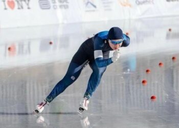 Казахстанские конькобежки получили 2 медали на этапе Кубка мира
