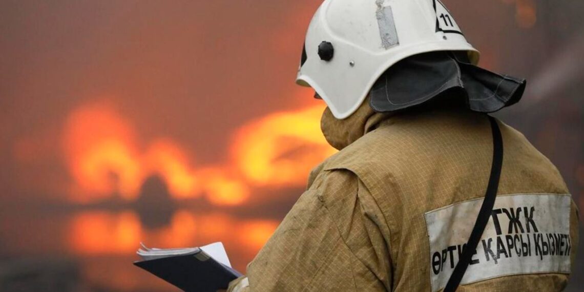 Пожар в хостеле Алматы забрал жизни 13 человек