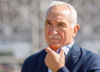 Сборная Казахстана по футболу может пройти Грецию и пройти дальше