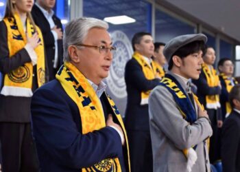 Глава государства прибыл поддержать сборную Республики Казахстан