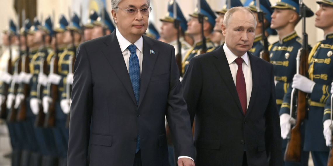 Президент РФ отметил дружеский характер взаимоотношений с Казахстаном