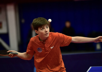 Теннисист Алан Курмангалиев прошел в 1/8 финала молодежного ЧМ