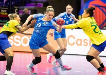 Женская сборная Казахстана по гандболу проиграла Бразилии на ЧМ