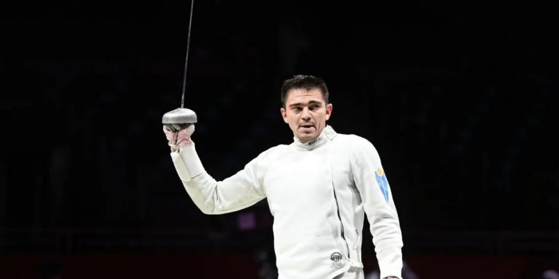 Казахстан попал в десяток сильнейших на этапе Кубка мира по фехтованию